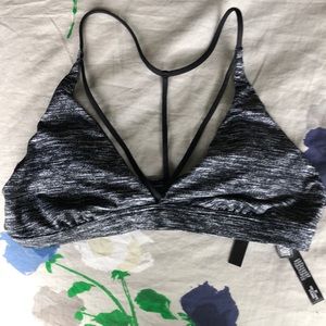 Lightweight Sports Bra
